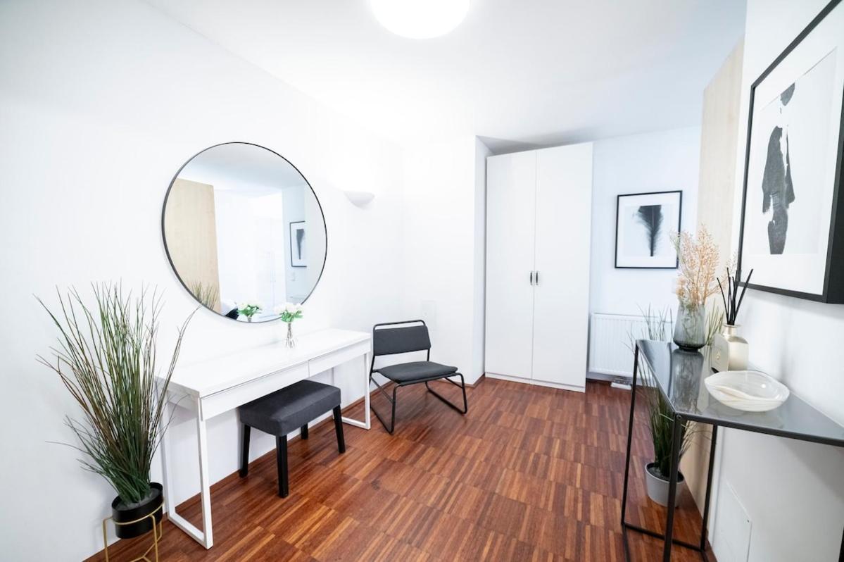 Apartment Beautiful In Vienna's Heart 18 Vienna